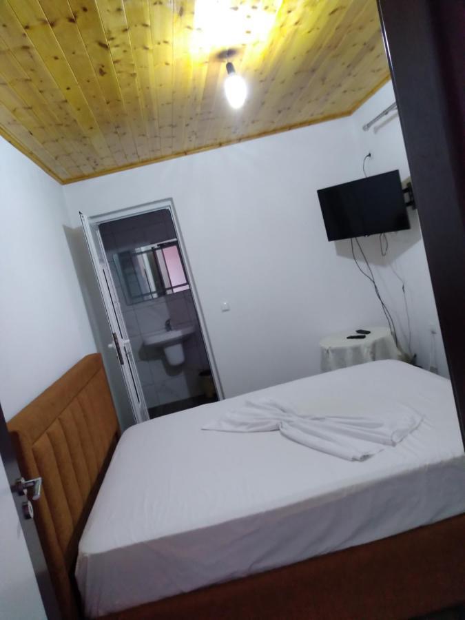 Condo Rentals Саранда Экстерьер фото